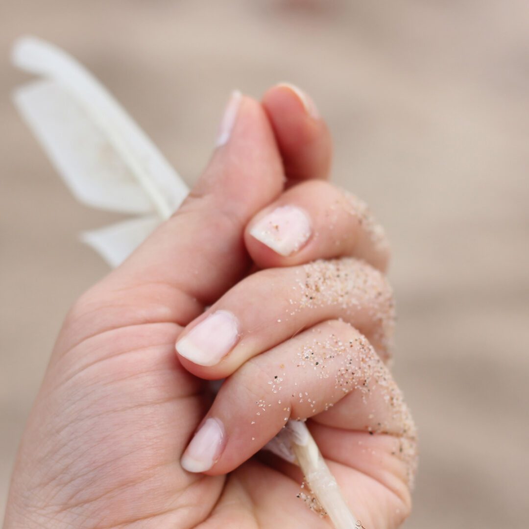 Manicura con esmalte normal